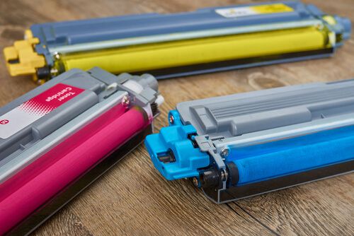 טונרים למדפסת במגוון צבעים